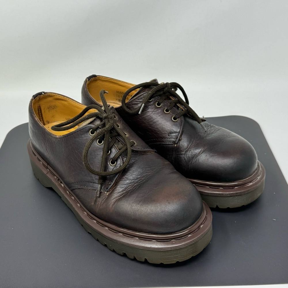 Vintage Dr. Martens 1561 /34 leather shoes Made in England UK size 5